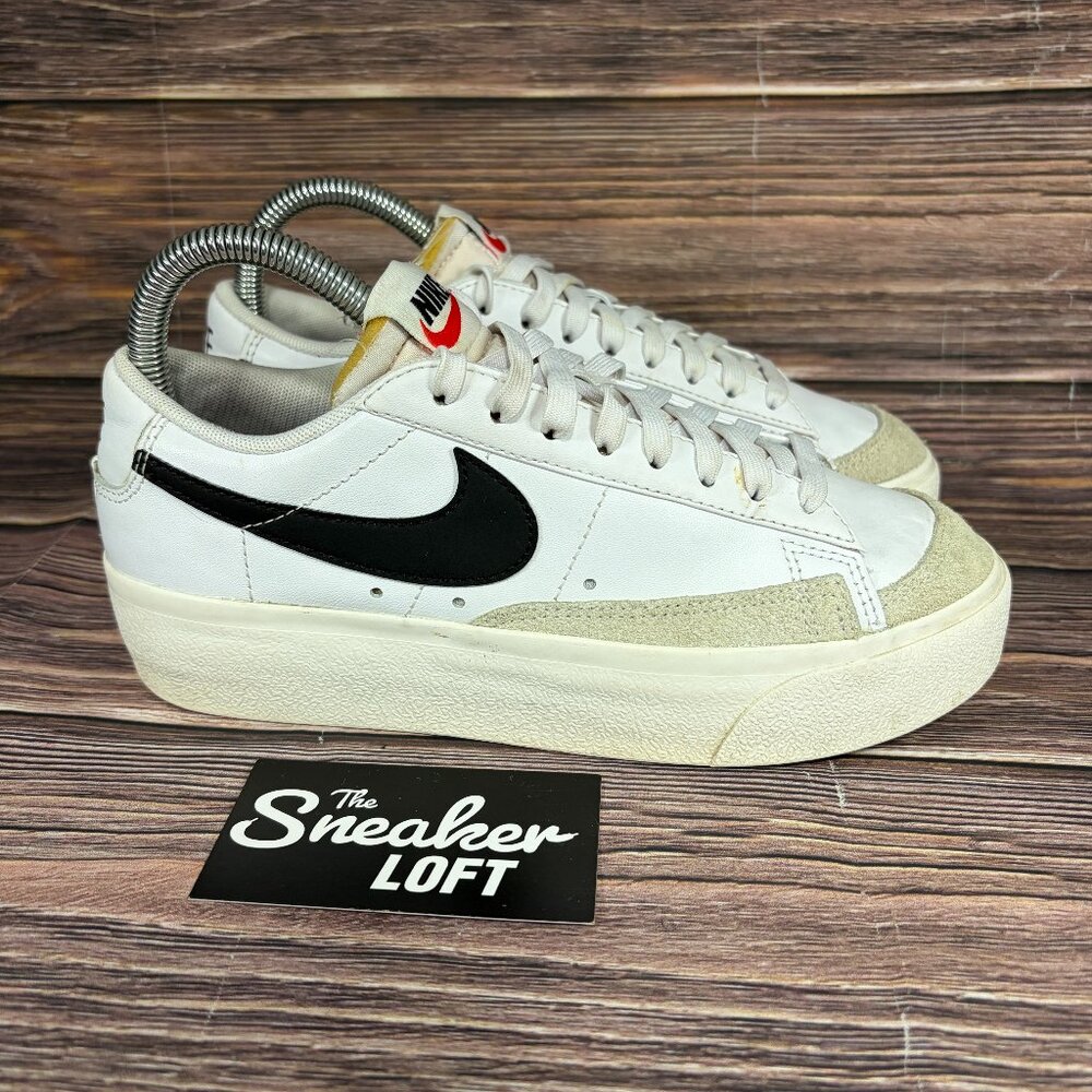 Nike Blazer Low Platform Women's White Black Casual Lace Up Sneakers‎ Size 6.5